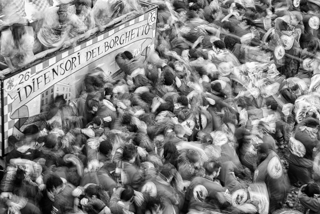 La battaglia delle Arance di Ivrea - Storico Carnevale di Ivrea