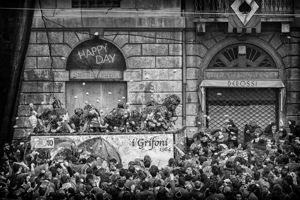 La battaglia delle Arance di Ivrea - Storico Carnevale di Ivrea