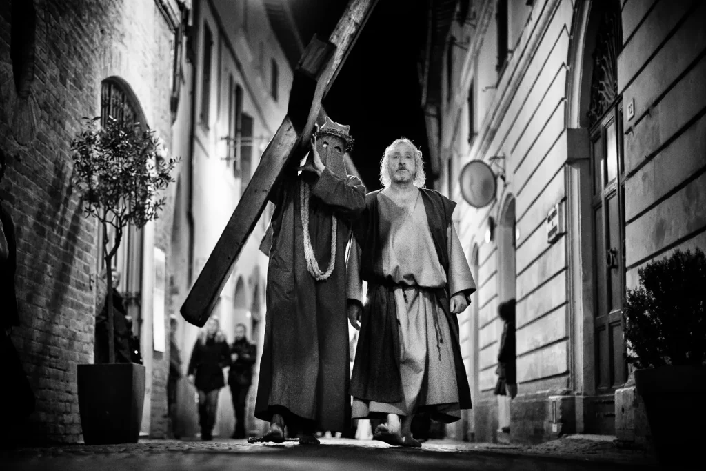 VIa Crucis Bevagna 2015